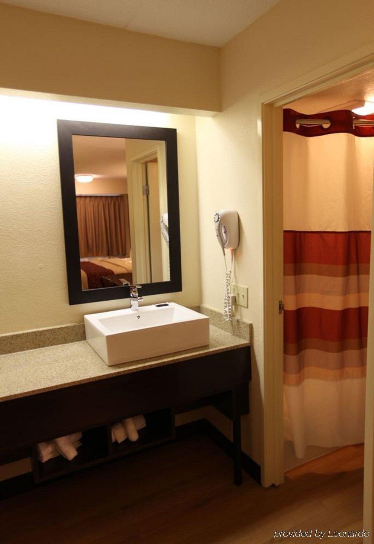 Red Roof Inn Columbus East- Reynoldsburg Brice Buitenkant foto